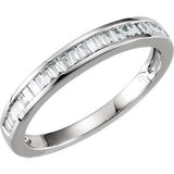 14K White 1-4 CTW Diamond Anniversary Band Size 7