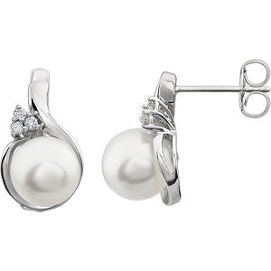 14K White 8-8.5mm Freshwater Pearl & .08 CTW Diamond Earrings