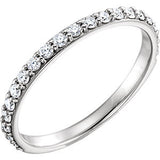 14K White 3-8 CTW Diamond Band