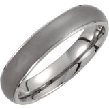 Titanium 5mm Oxidized Center Ridged Band Size 7