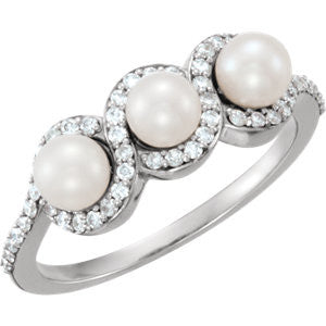 14K White Freshwater Cultured Pearl & 1/4 CTW Diamond Ring