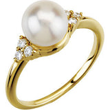 14K White 7-8mm Freshwater Cultured Pearl & 1-8 CTW Diamond Ring