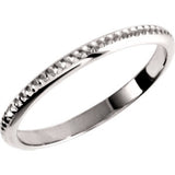 14K White 2mm Design Band Size 6