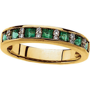 14K Yellow Emerald & 1-10 CTW Diamond Anniversary Band Size 7